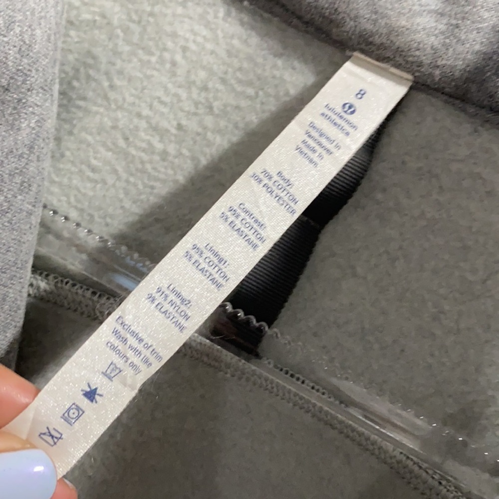 Lululemon Zip Up Jacket - Picture 2 of 7